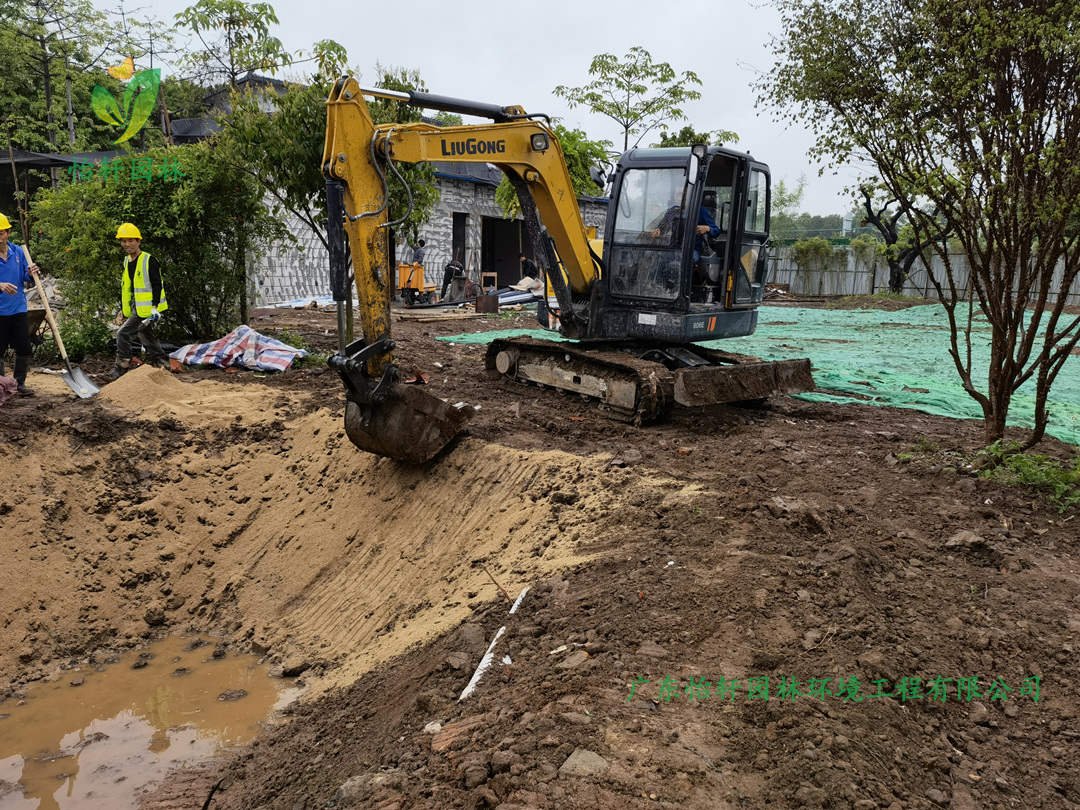 雄橋會所園林綠化工程施工現場